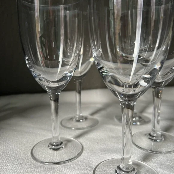 Vintage Crystal Wine Glasses set of 5 heavy - Picture 9 of 9